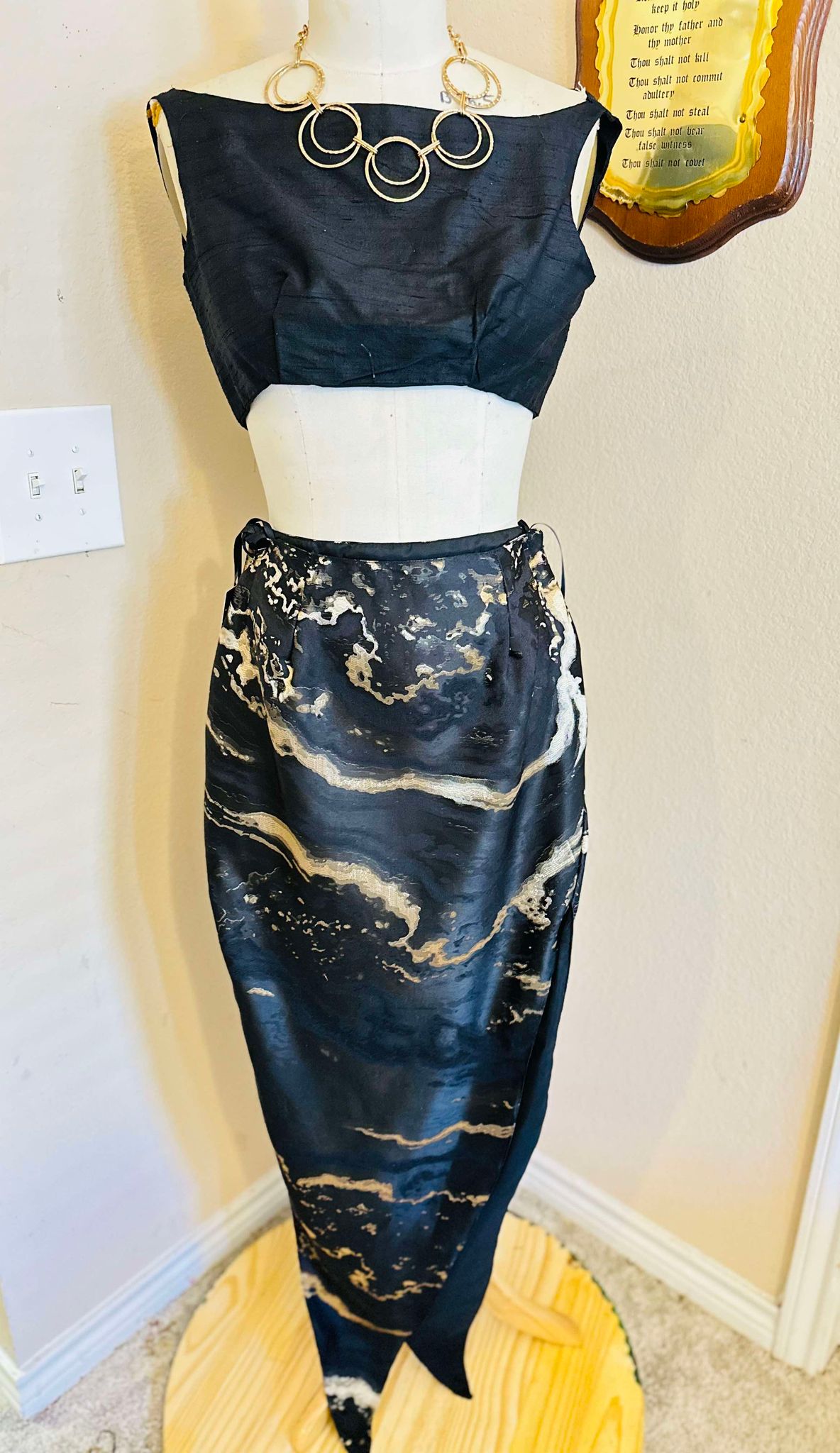 Black x Gold Skirt Set